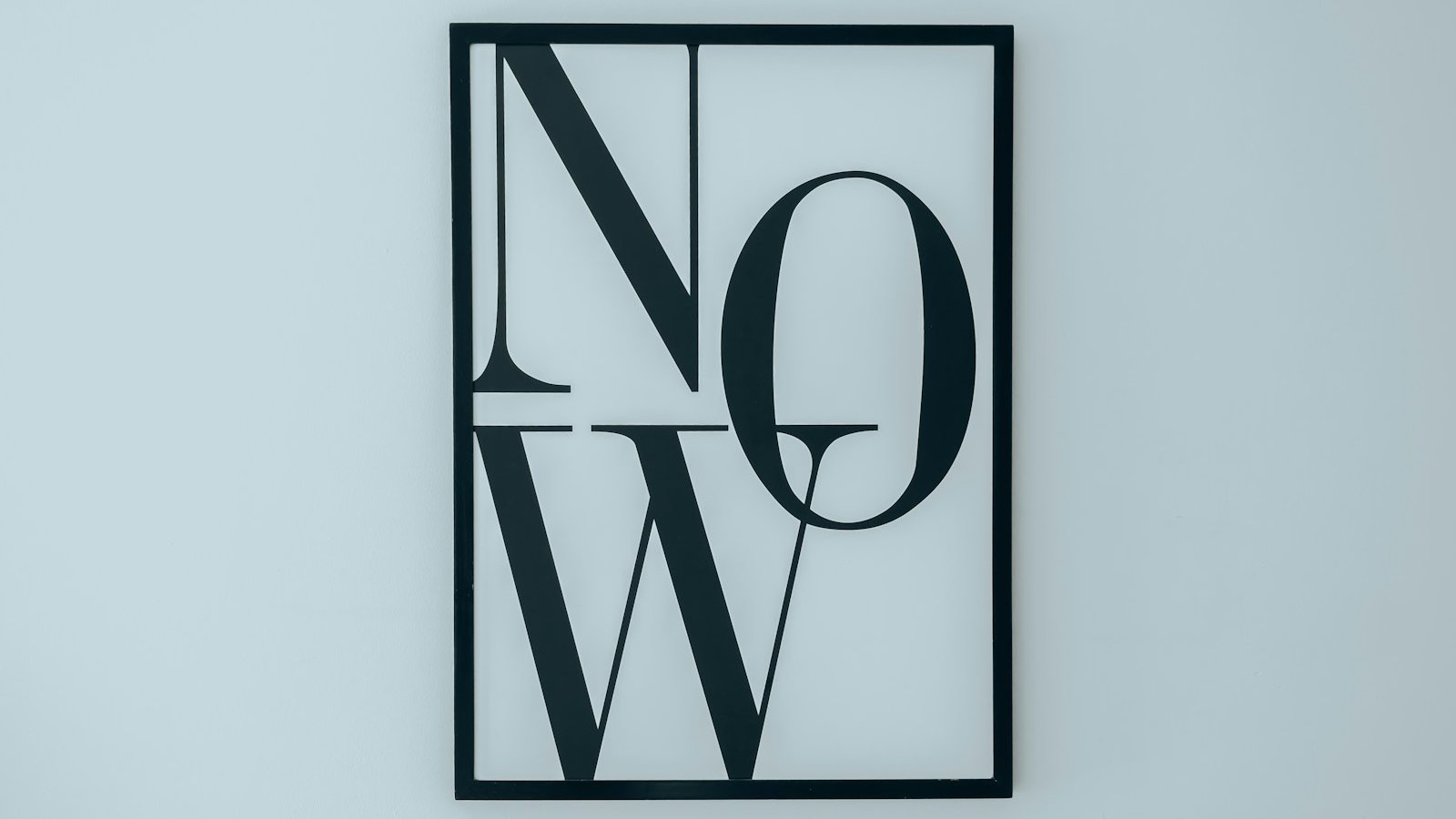 a drawing of a question mark